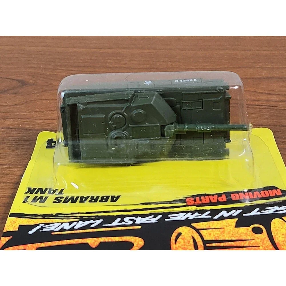 Vintage Diecast 1995 Matchbox Moving Parts #54 Abrams M1 Green Tank New